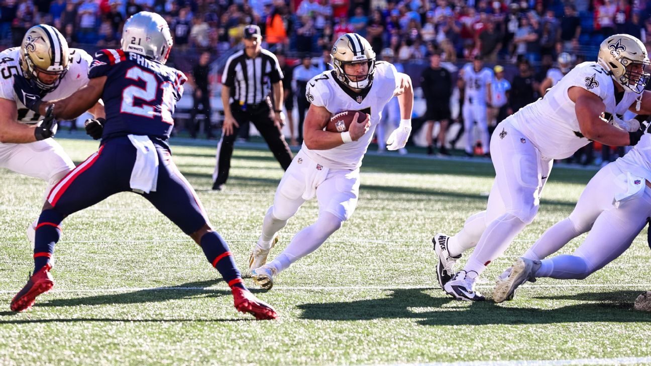 Saints QB Taysom Hill Hurdles Bucs' Defender On Big Run