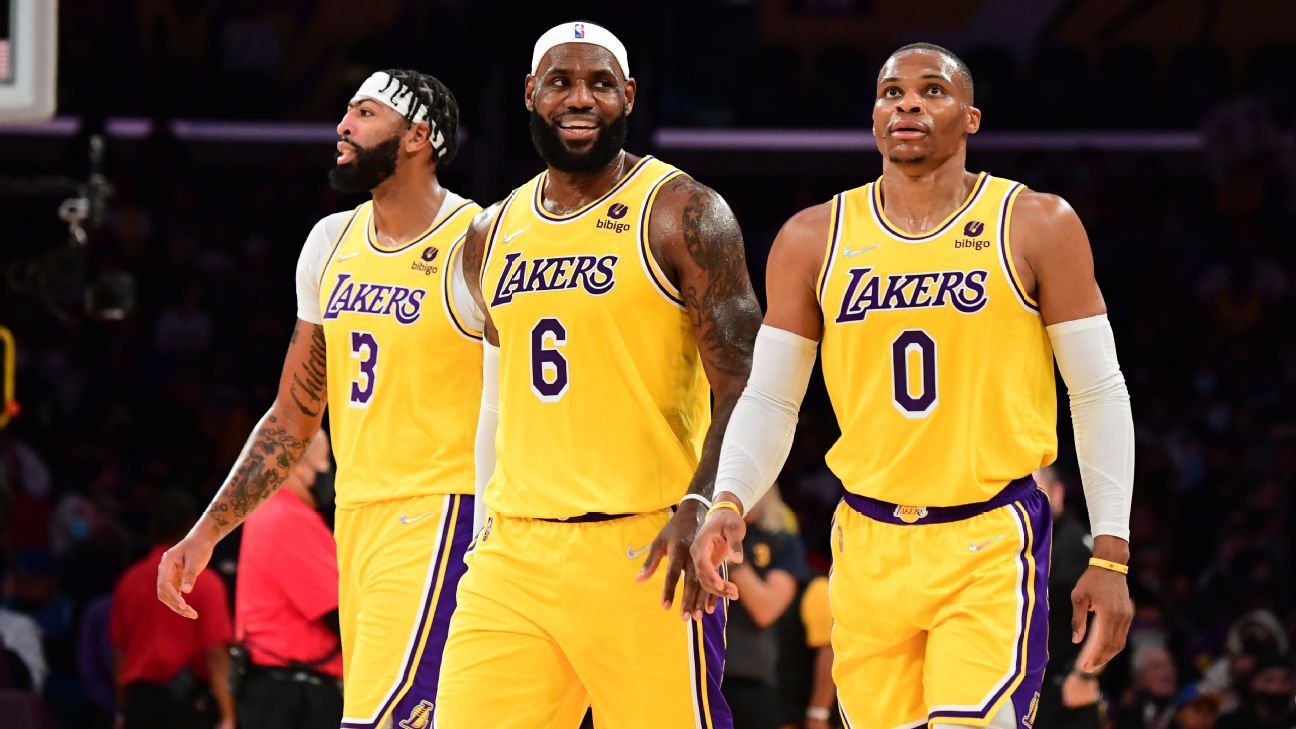 Lakers' Big 3 rolls out new mantra 'You get it, go'