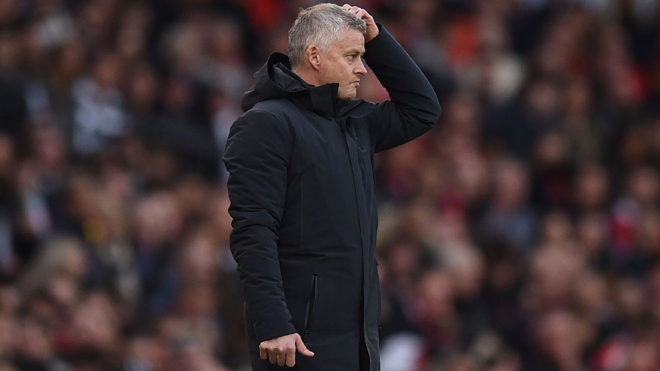 Man United boss Ole Gunnar Solskjaer running out of time after embarrassing loss to Liverpool