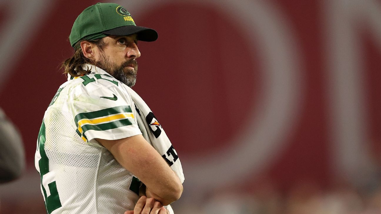 Rules for unvaccinated NFL players, when Packers QB could return, more