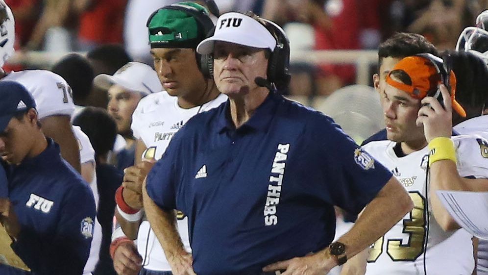 Butch Davis out as FIU football coach, says school 'sabotaging the program'