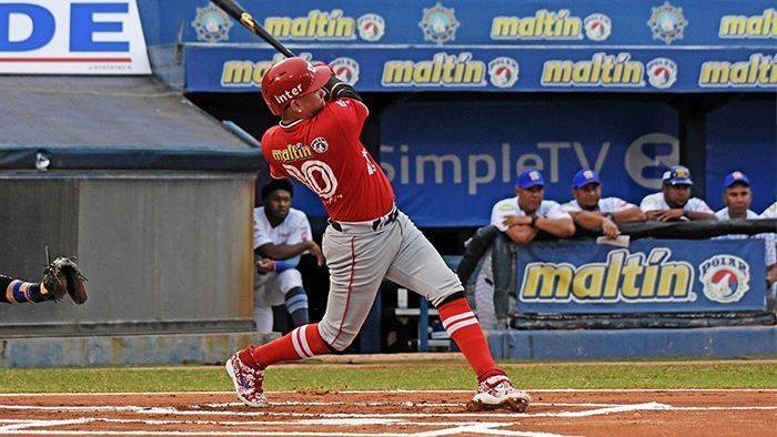 Cardenales bloquean marcha triunfal de Navagandus a Venezuela