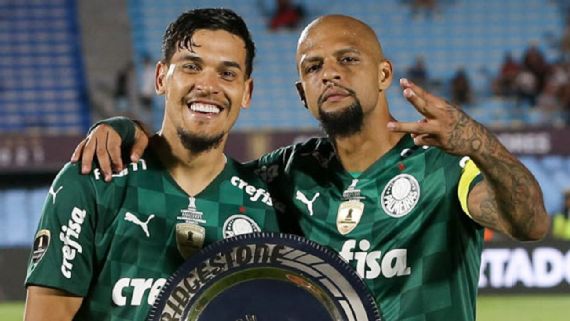 Felipe Melo abre o jogo sobre futuro: 'Se ninguém me chama, Palmeiras não me chama, vou ficar em casa'