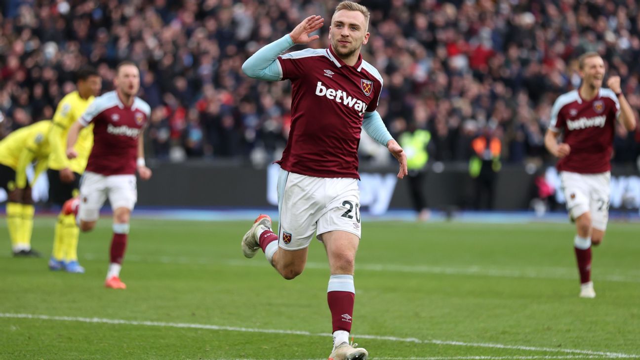 West Ham stun Chelsea with comeback victory