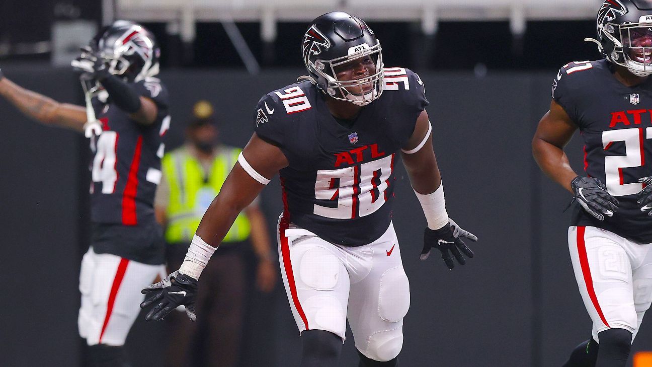 Atlanta Falcons - First look at Marlon Davidson reppin'