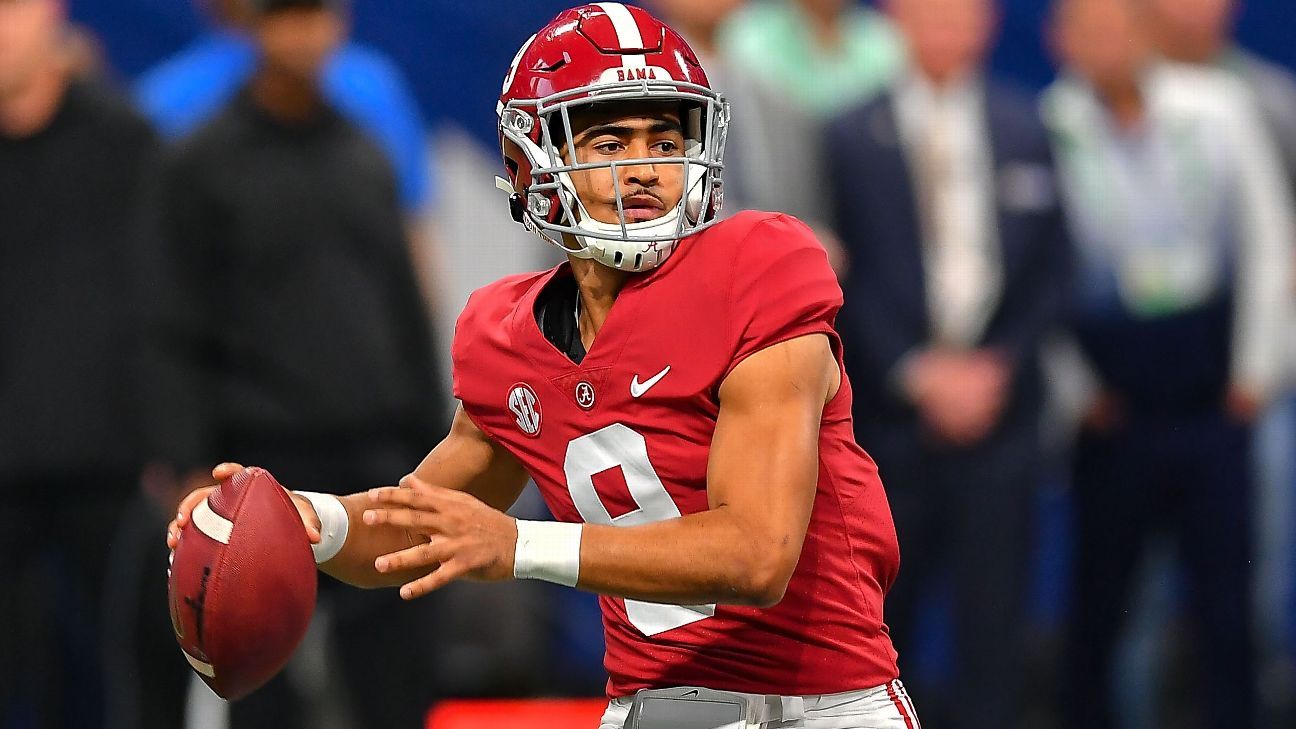 Alabama Crimson Tide QB Bryce Young voted AP college football player of the year