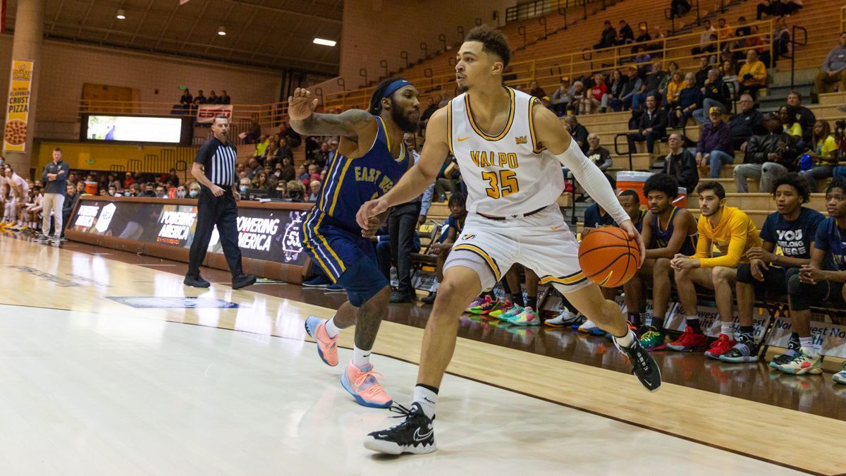 Kobe King named boys state basketball player of the year