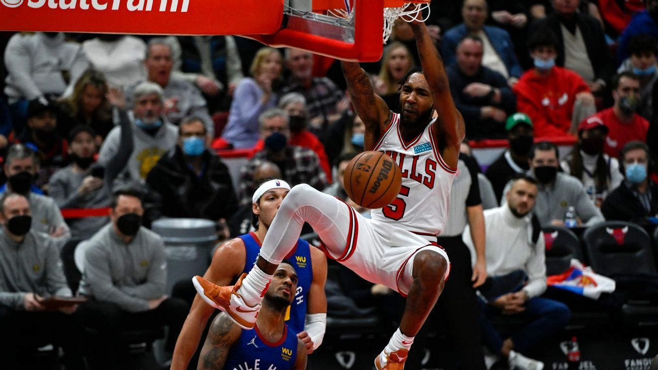 Derrick Jones Jr. becomes fifth Chicago Bulls player to enter NBA health and saf..