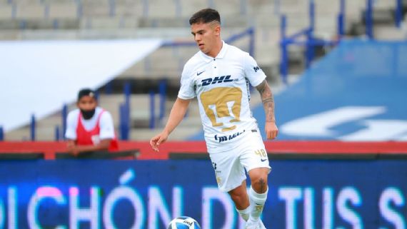 Marco García y Alek Álvarez, jugadores de Pumas, entrenan con Sporting de Lisboa
