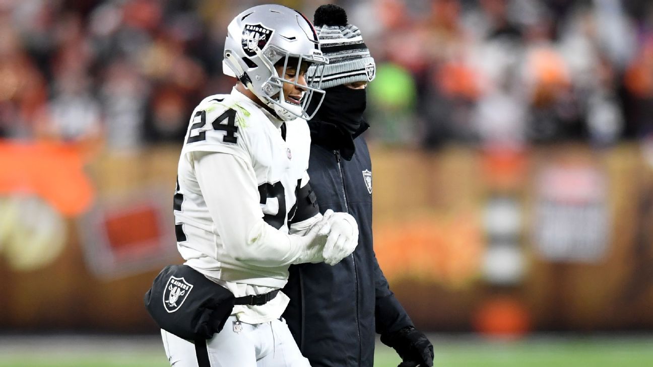 NFL: Las Vegas Raiders safety Johnathan Abram collides with