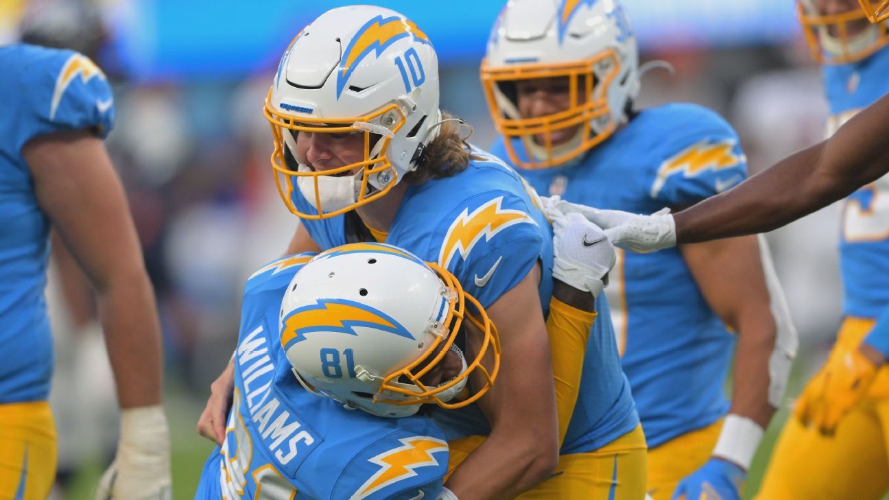 ESPN on X: The Chargers are going back to the playoffs for the first time  since 2018⚡  / X