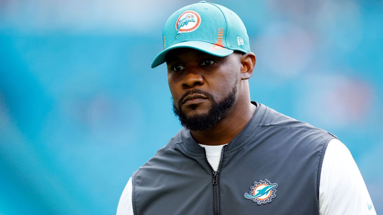 August 29, 2019: Miami Dolphins Head Coach Brian Flores walks the sideline  during a preseason game between the New Orleans Saints and the Miami  Dolphins at the Mercedes Benz Superdome in New