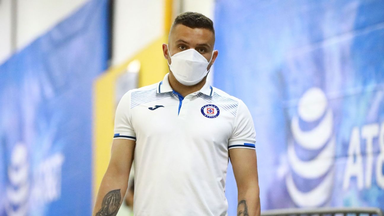 Cruz Azul i Monterrey negocjują triangulację „Capecita” Rodrigueza, Jesusa Gallardo i Otero