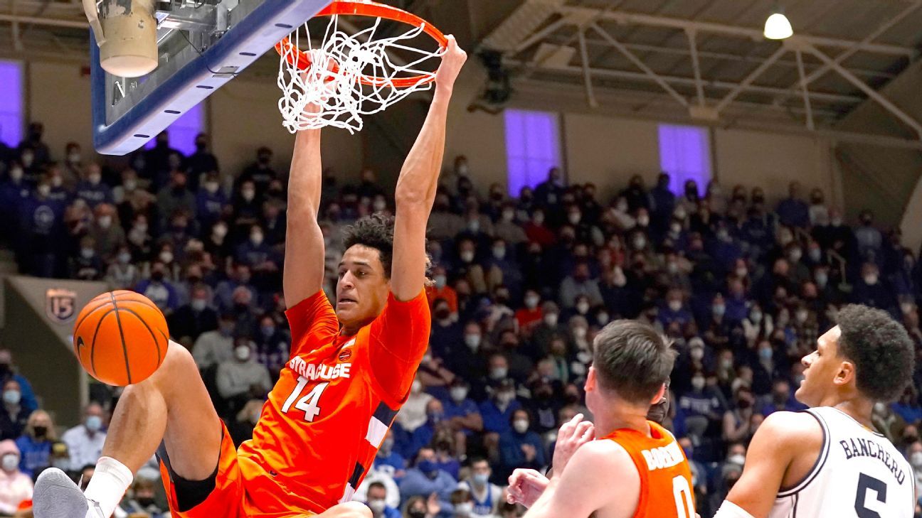 Syracuse basketball player Jesse Edwards breaks left wrist