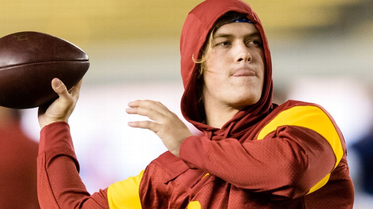 Former USC quarterback Jaxson Dart will transfer to Ole Miss football program, source says