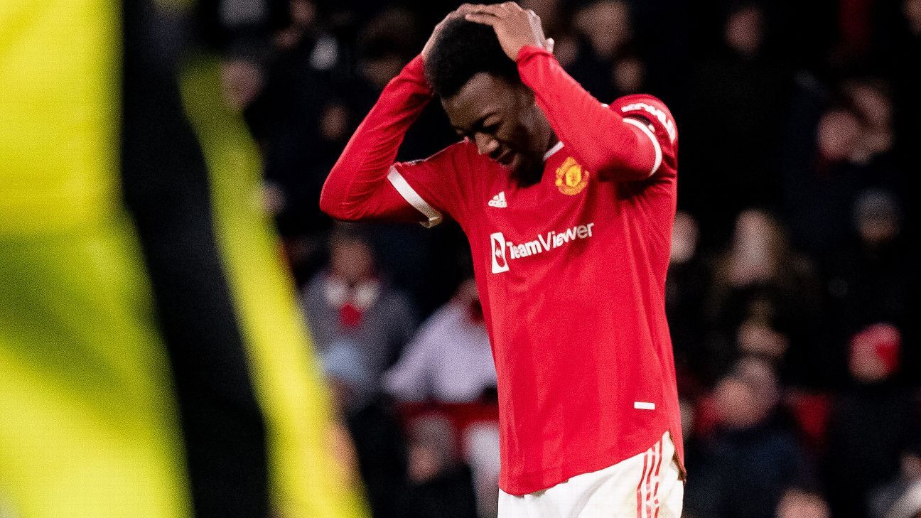 ¿Quién es Elanga, el joven de 19 años que voló el penal que eliminato al Manchester United?