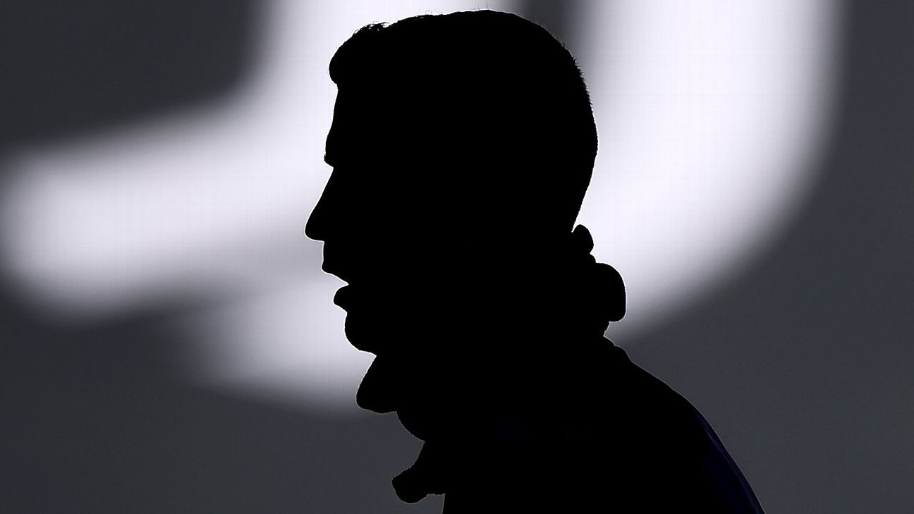Can you guess the players from their silhouettes?