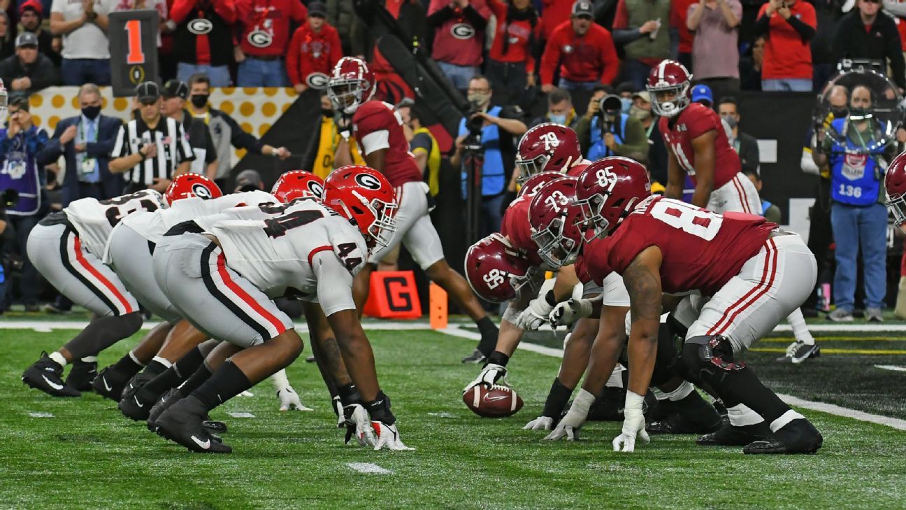 The Transfer Portal CFB on X: This is what the 12-team College Football  Playoff bracket would look like if it started today, based on the Week 11  rankings and the approved 12-team