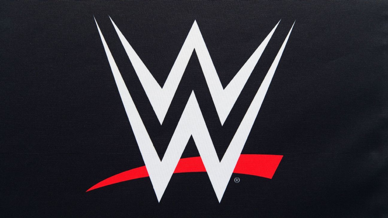 WWE, 이름, 이미지 및 초상 계약에 대한 두 번째 계층 대학 운동 선수 발표