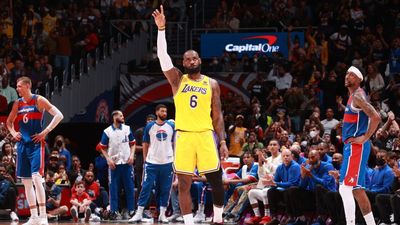 LeBron James, do Los Angeles Lakers, venceu Carl Malone e ficou em segundo lugar na lista de pontuações de todos os tempos da NBA