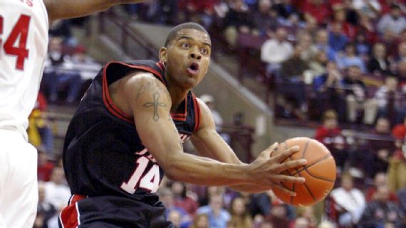 Was christian laettner gay