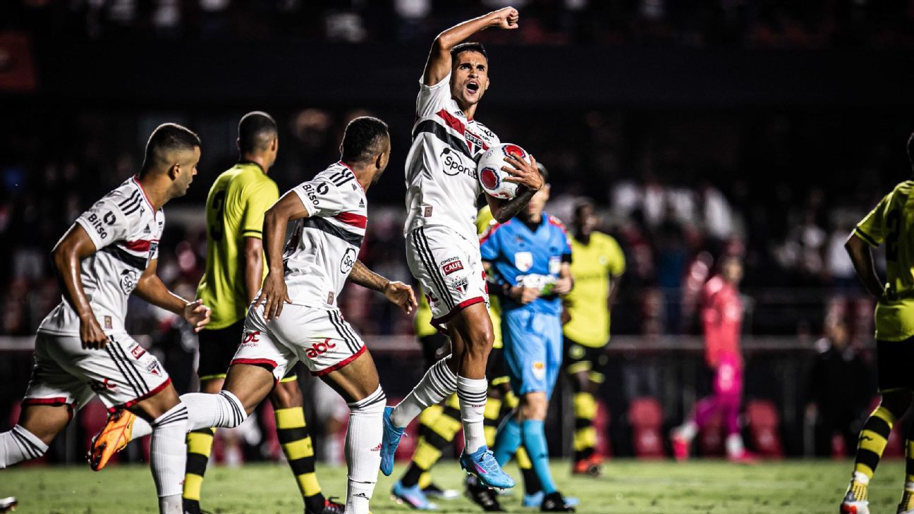 De vilão a herói no São Paulo, Nestor abre o jogo no dia do