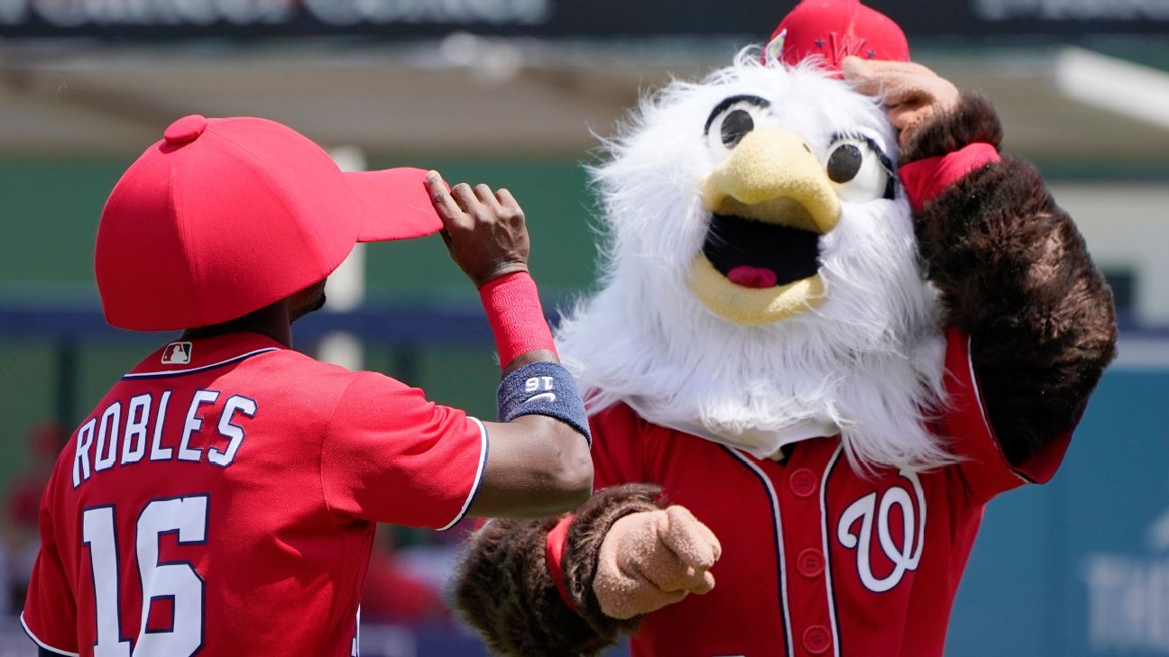 Washington Nationals unveil a new look for mascot 'Screech