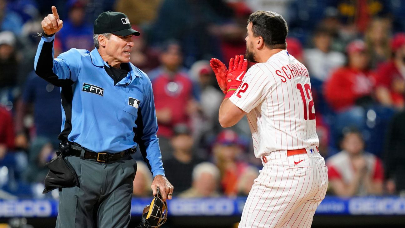 Ball ends up in umpire's front pocket