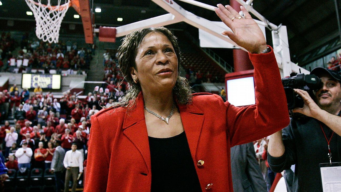 Rutgers names court after former coach C. Vivian Stringer