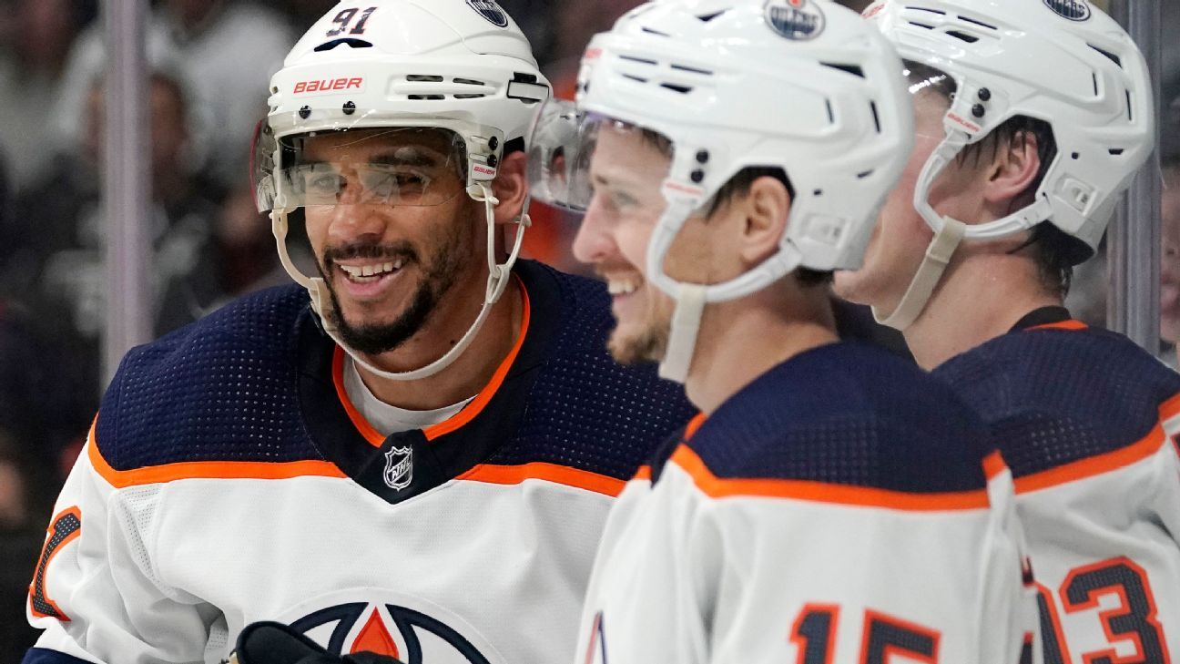 Evander Kane blijft “echt goede dingen” doen, zoals de hattrick van de auteurs in de overwinning van de Edmonton Oilers in Game 3