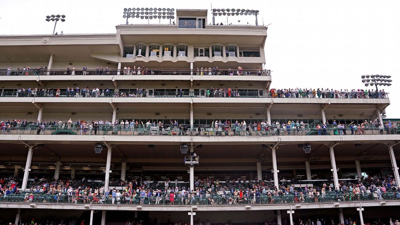 Churchill Downs to investigate deaths of 4 horses