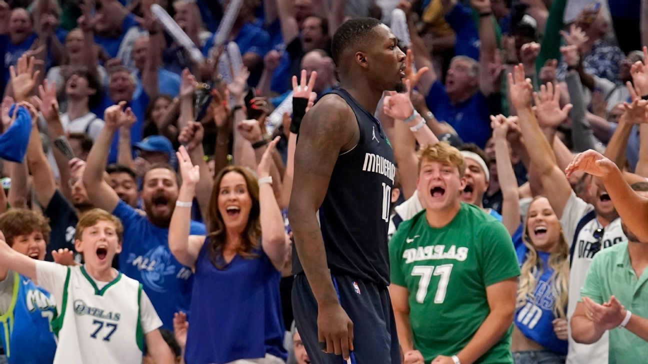 Dorian FinneySmith's eight 3point field goals fuel Dallas Mavericks