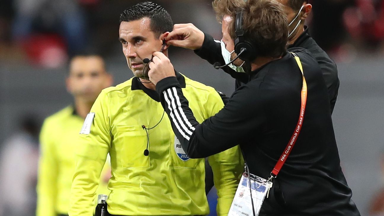 Qatar 2022:César Ramos y Karen Díaz, encabezan a cinco árbitros ...