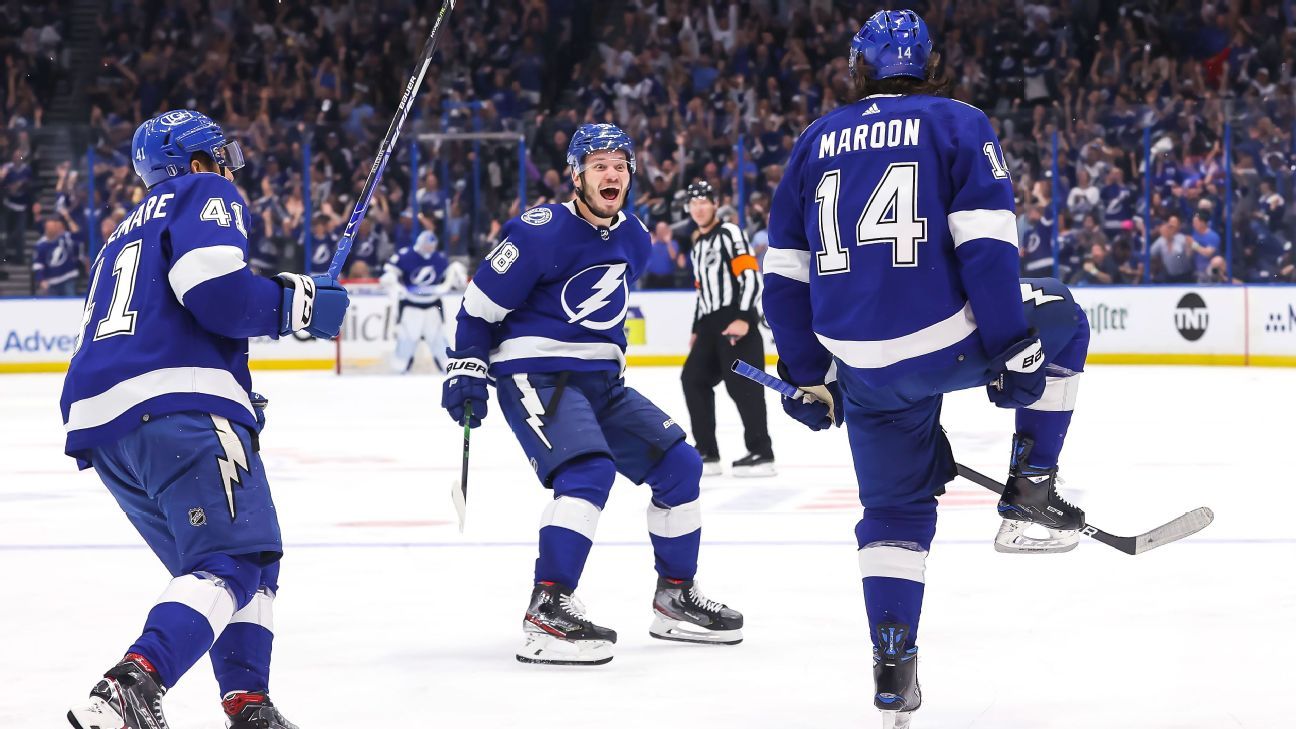 Tampa Bay Lightning expect center Brayden Point to miss 4-6 weeks with  upper-body injury - ESPN