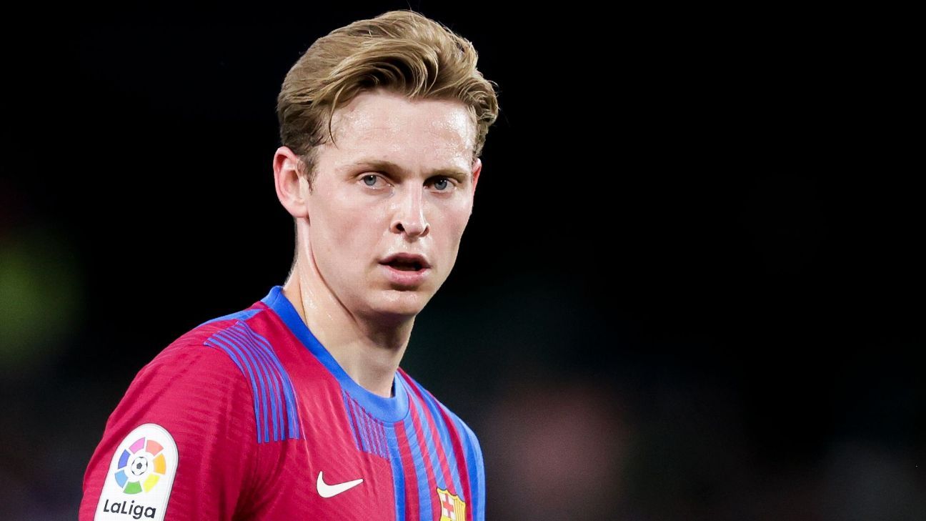 Frenkie De Jong on Manchester United interest