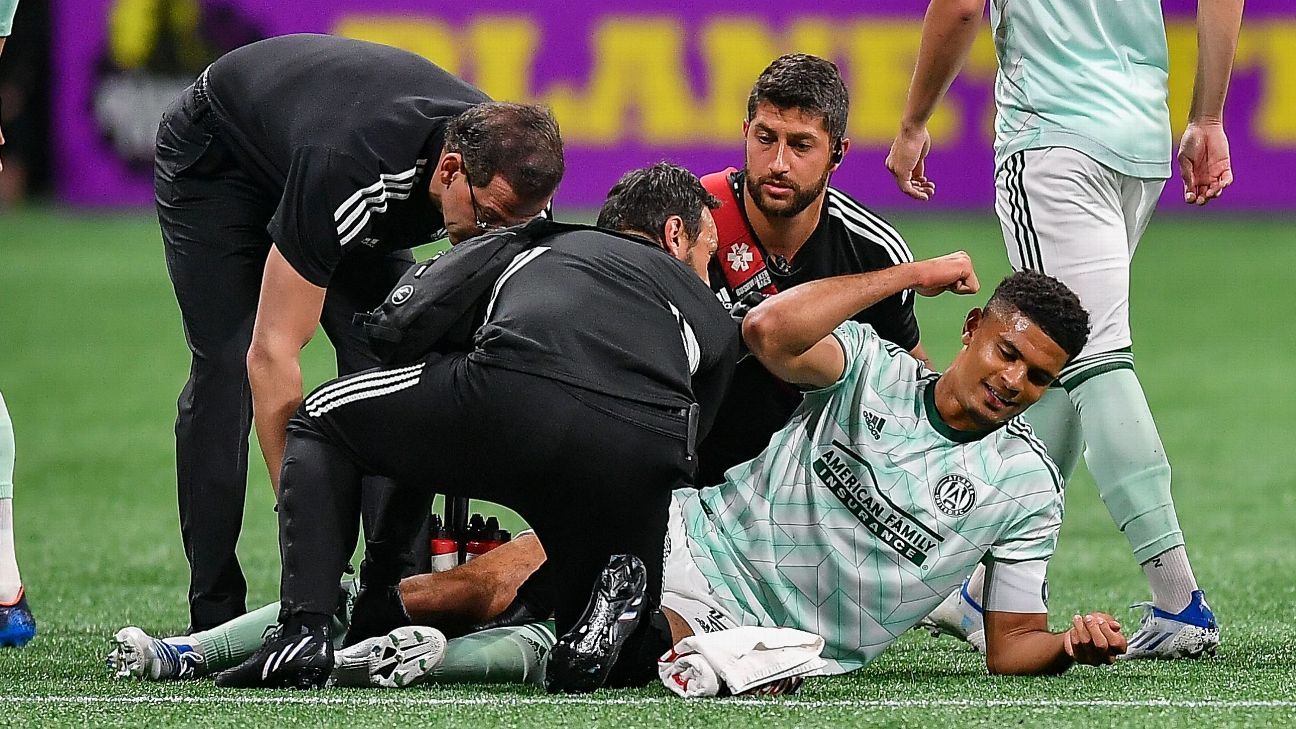 Robinson's injury puts USMNT depth to the test