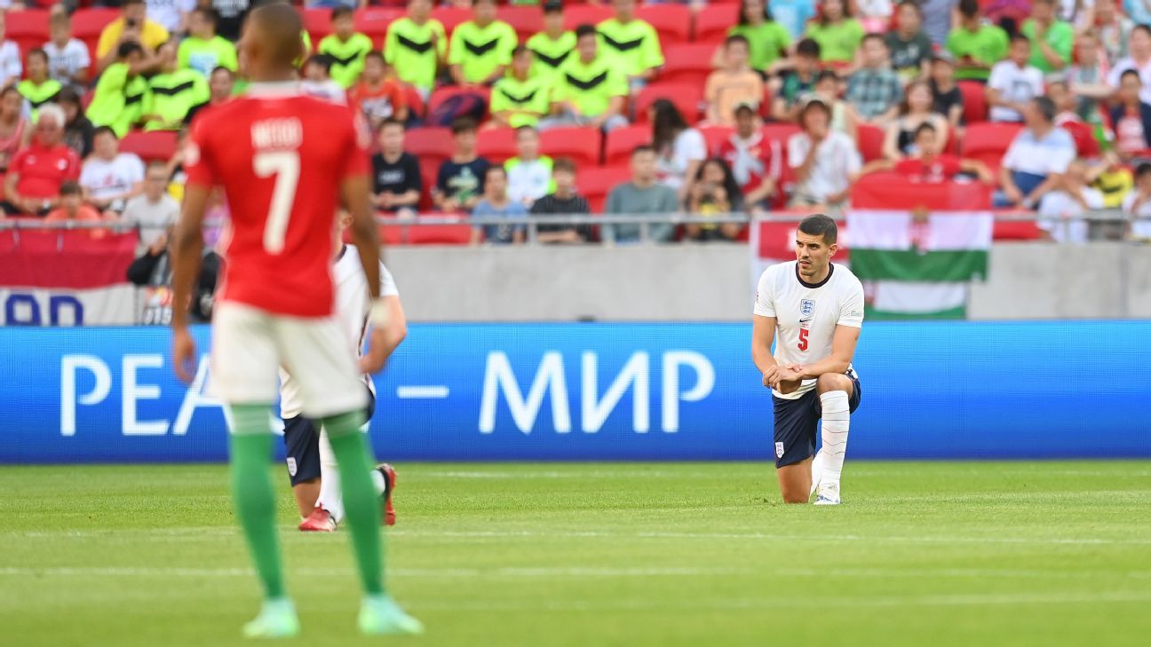 Los niños de Hungría abuchearon a los jugadores de Inglaterra por patear la rodilla antes del partido de la Liga de las Naciones