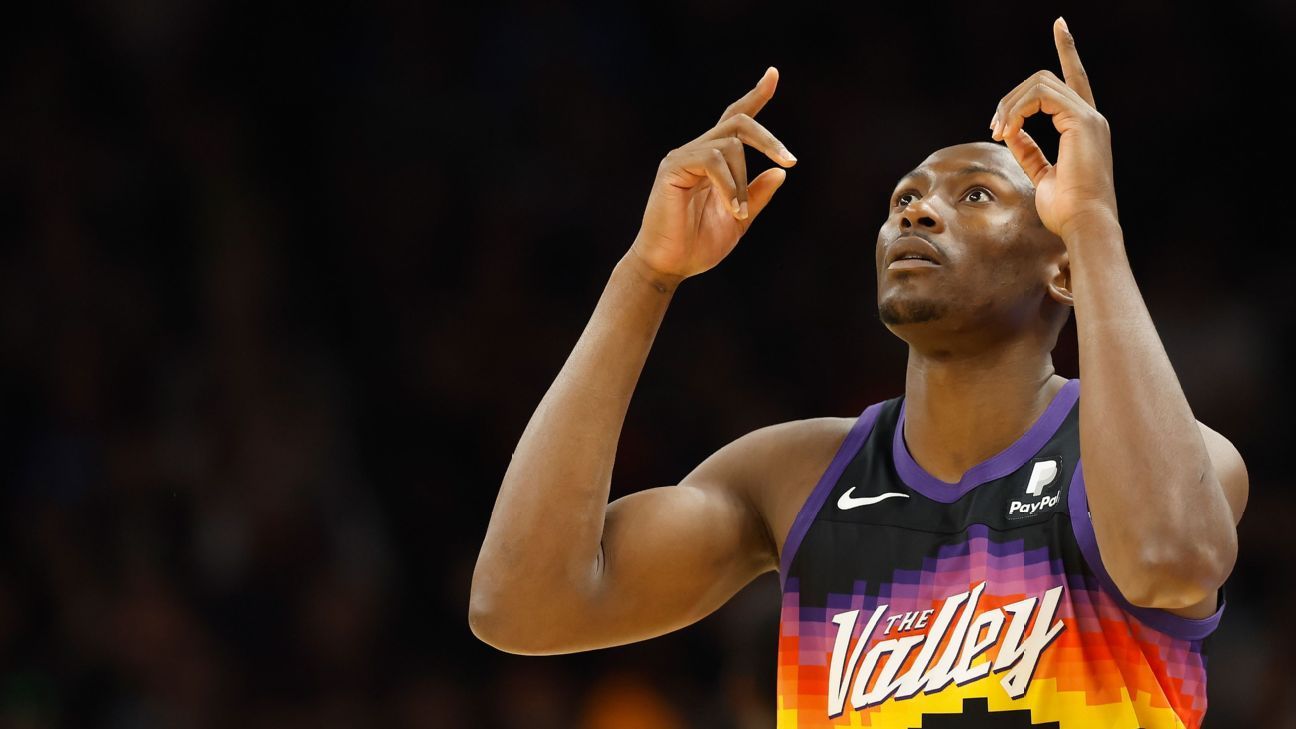 Bismack Biyombo focused on moment, not remainder of season with Suns