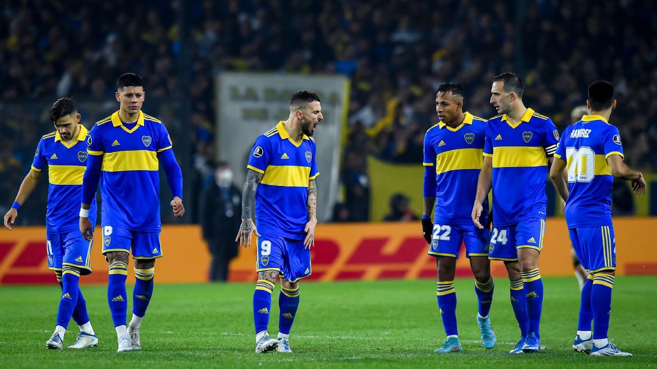 Soccer-Atletico Mineiro eliminates Boca as chaotic scenes sully Copa  Libertadores