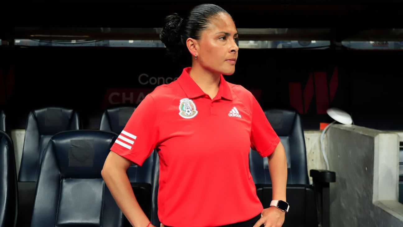 México ha despedido a la directora técnica de la selección femenina, Mónica Vergara