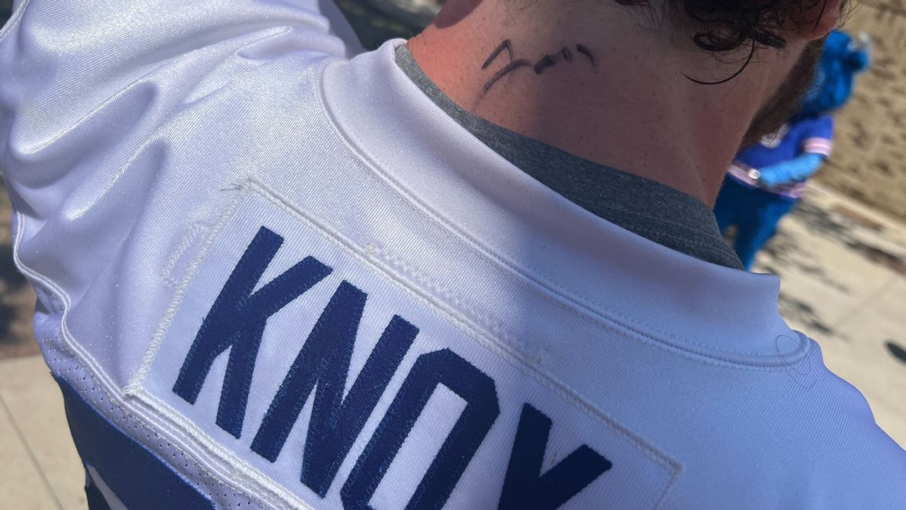 Sign here: Bills QB Josh Allen gives Dawson Knox an autograph ... on his neck