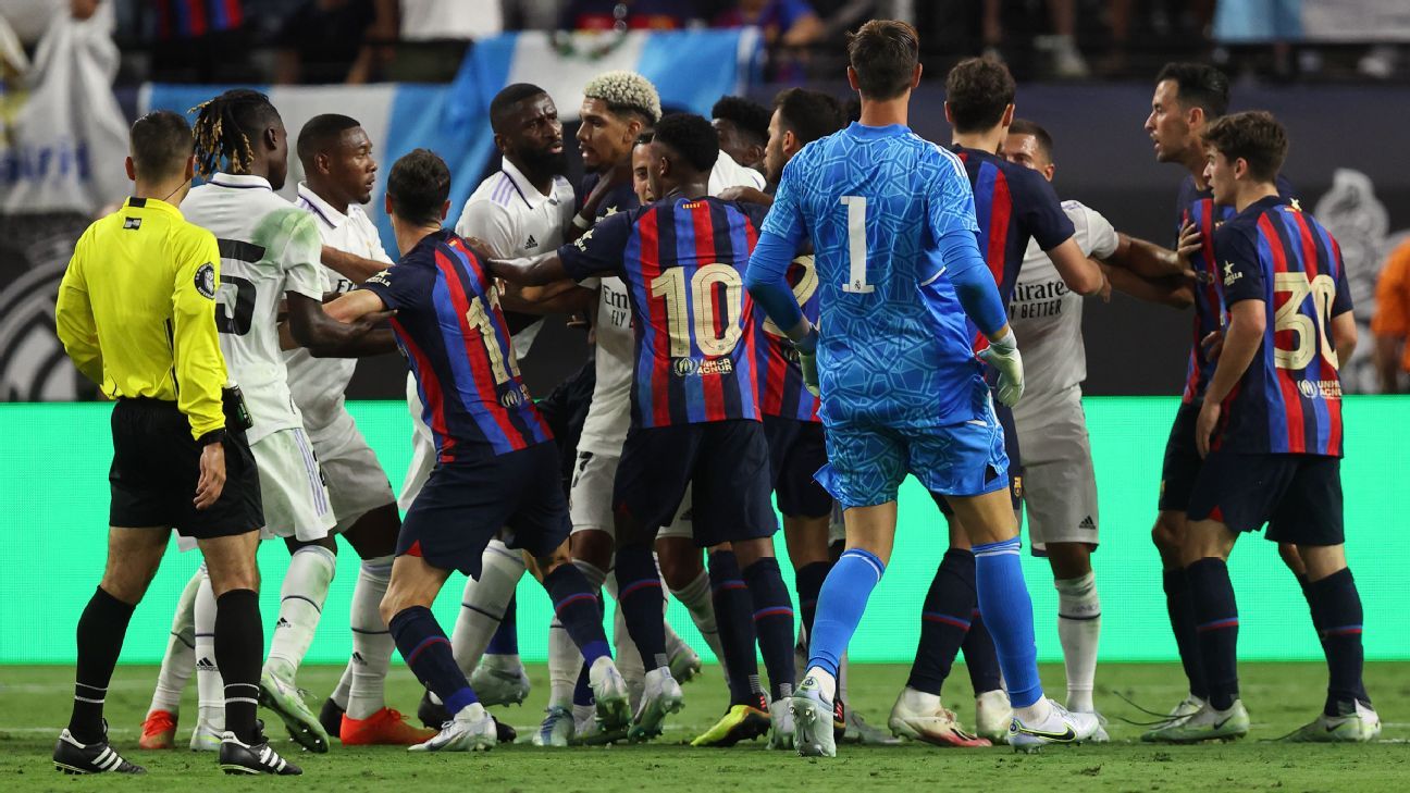 Barcelona and Real Madrid players clash in mass brawl during pre