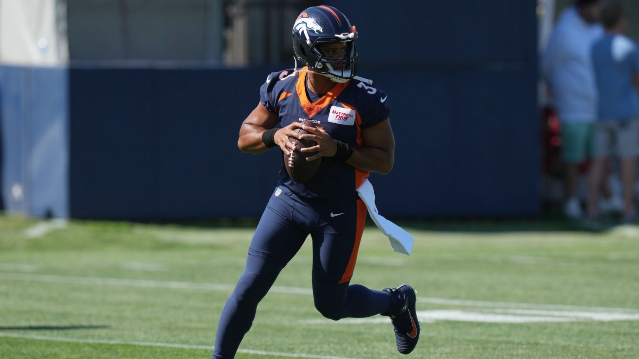 Watch Russell Wilson Take the Field for First Time in Denver Broncos  Uniform - Sports Illustrated Mile High Huddle: Denver Broncos News,  Analysis and More