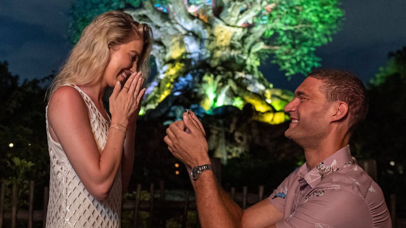 Milwaukee Bucks center Brook Lopez proposes to longtime girlfriend at Walt Disne..