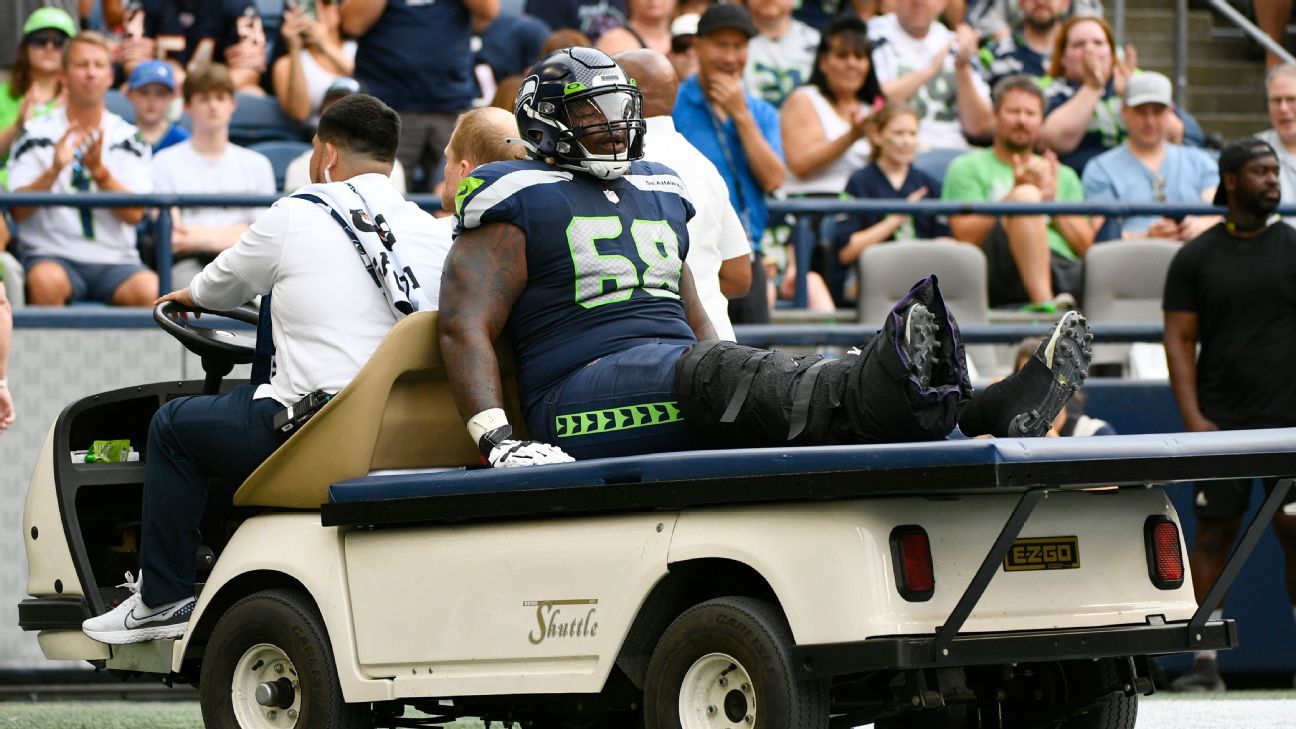 Seattle Seahawks guard Damien Lewis (68) lines up against the Buffalo Bills  during the second half of an NFL football game, Sunday, Nov. 8, 2020, in  Orchard Park, N.Y. (AP Photo/Adrian Kraus