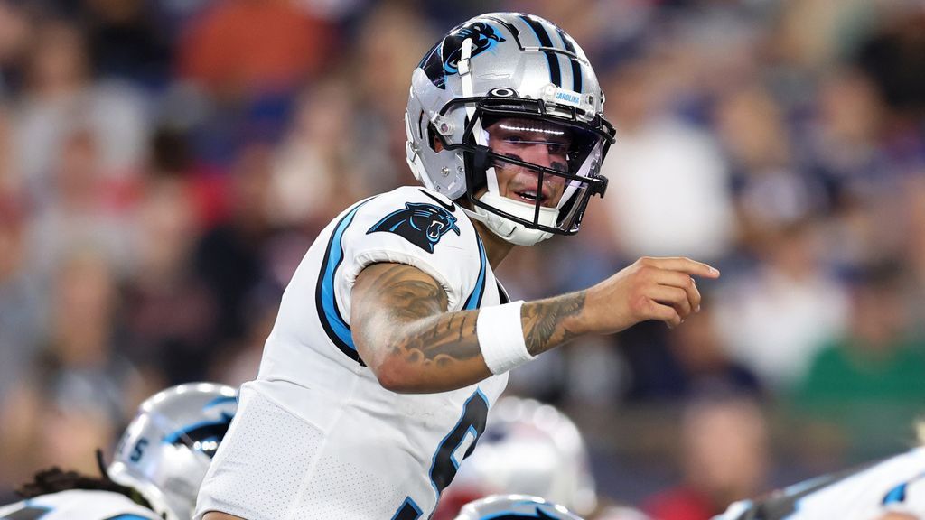 Il rookie dei Carolina Panthers, il QB Matt Corral, è messo da parte a causa di uno strappo ai legamenti della gamba