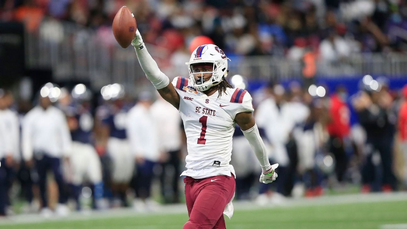 Top 2023 NFL Draft Prospects to Watch in College Football Playoff