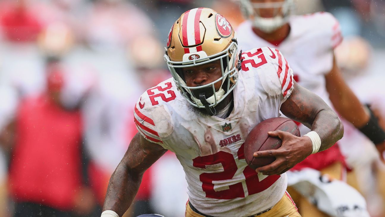 Elijah Mitchell’s knee injury has San Francisco 49ers facing all-too-familiar running back issue