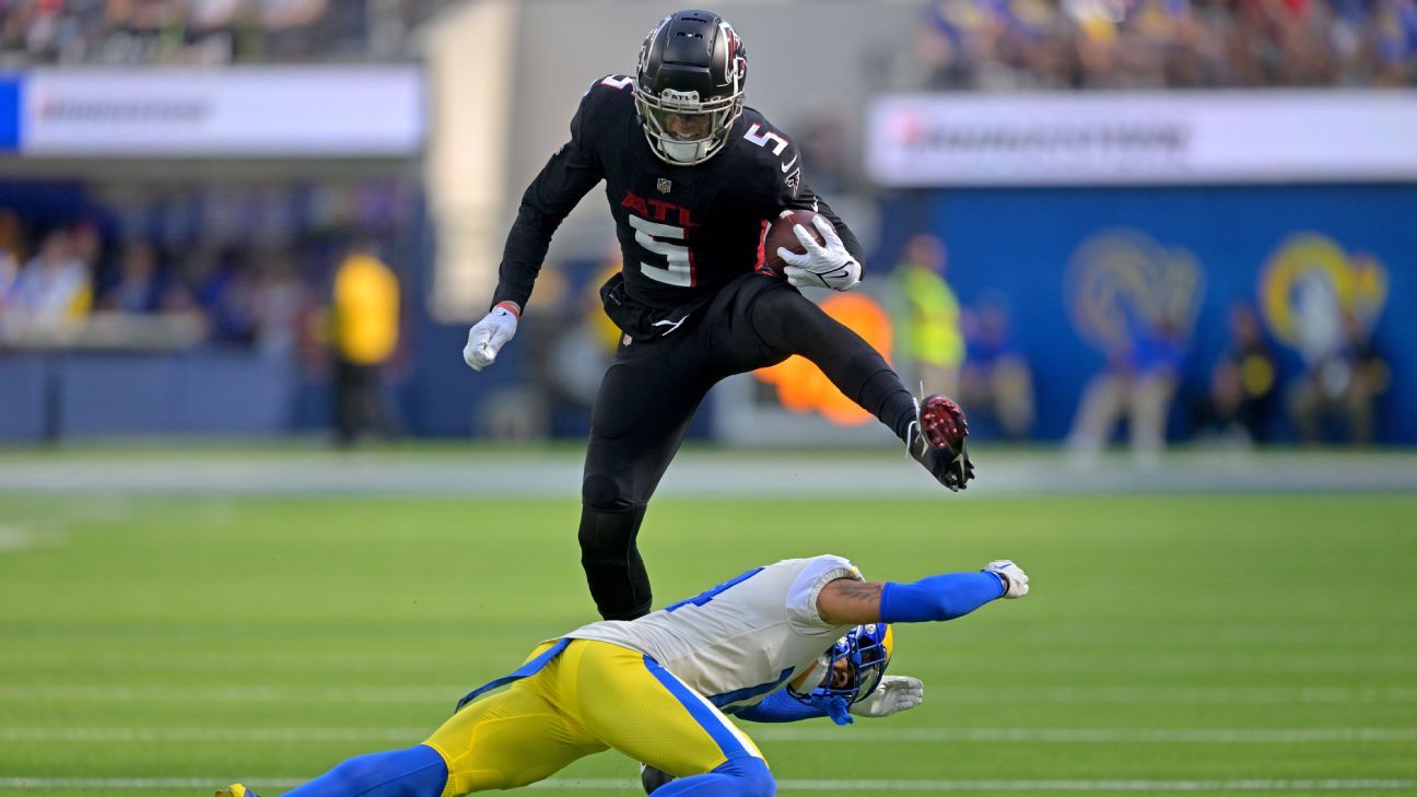 Falcons 2022 Fantasy Football Projections: Kyle Pitts, Drake London,  Cordarrelle Patterson & More 