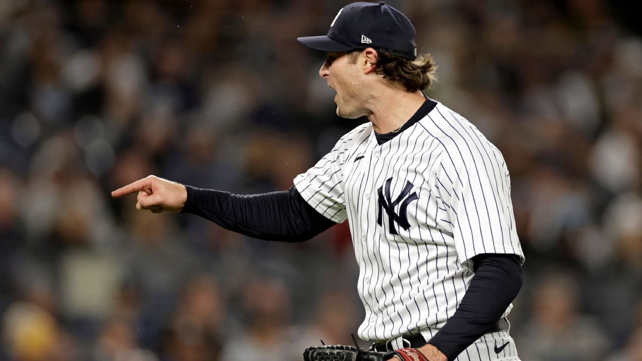 Sloppy Yankees lose to Mariners in 13 innings, waste strong Gerrit Cole  start